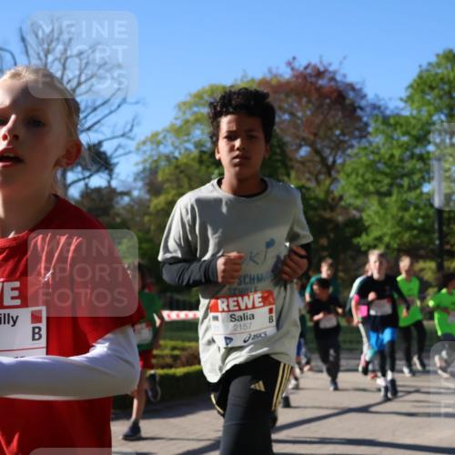 25.04.2025 - Das Zehntel Zöllner http://msf.ph/oto/7673074 26.04.2025 07:42:55 Laufen 3908, 2157 meine-sportfotos.de