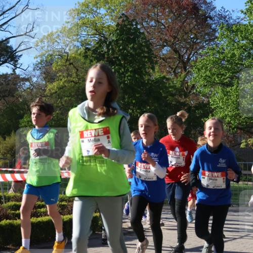 25.04.2025 - Das Zehntel Zöllner http://msf.ph/oto/7673148 26.04.2025 07:43:03 Laufen 1210, 1235, 2679 meine-sportfotos.de