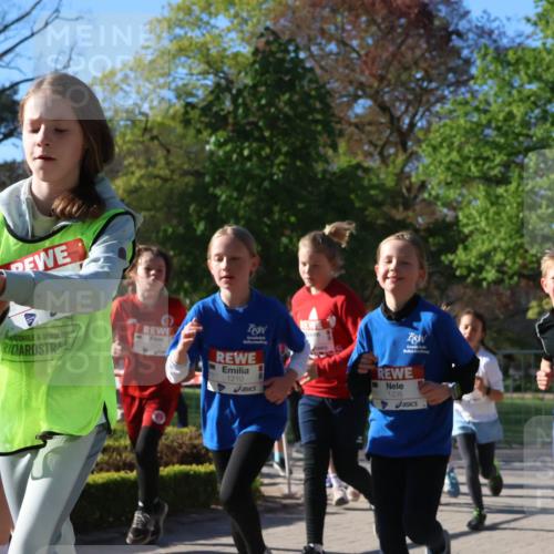 25.04.2025 - Das Zehntel Zöllner http://msf.ph/oto/7673153 26.04.2025 07:43:04 Laufen 1210, 1235 meine-sportfotos.de