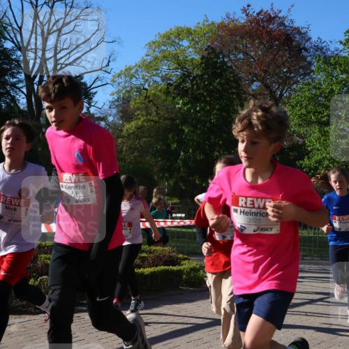 25.04.2025 - Das Zehntel Zöllner http://msf.ph/oto/7673208 26.04.2025 07:43:09 Laufen 1747, 3525 meine-sportfotos.de