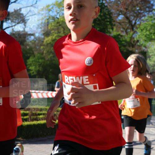 25.04.2025 - Das Zehntel Zöllner http://msf.ph/oto/7673259 26.04.2025 07:43:14 Laufen  meine-sportfotos.de