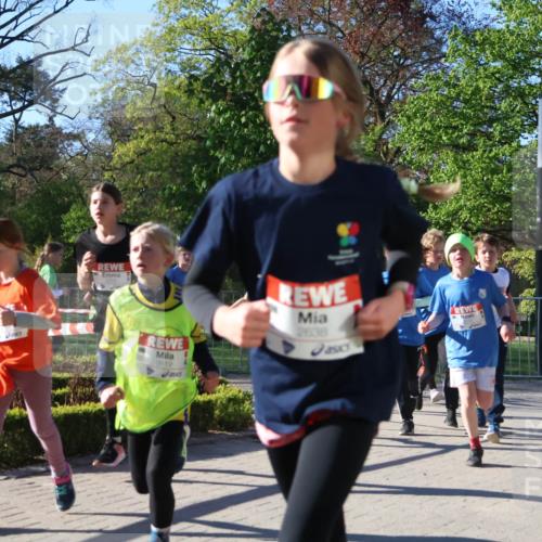 25.04.2025 - Das Zehntel Zöllner http://msf.ph/oto/7673275 26.04.2025 07:43:15 Laufen 3619, 2638 meine-sportfotos.de