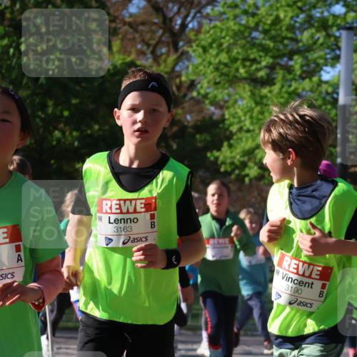 25.04.2025 - Das Zehntel Zöllner http://msf.ph/oto/7673337 26.04.2025 07:43:21 Laufen 2209, 2209, 3163, 3190 meine-sportfotos.de