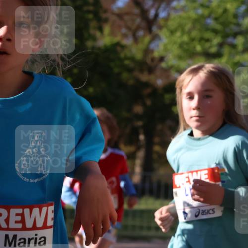 25.04.2025 - Das Zehntel Zöllner http://msf.ph/oto/7673369 26.04.2025 07:43:25 Laufen  meine-sportfotos.de