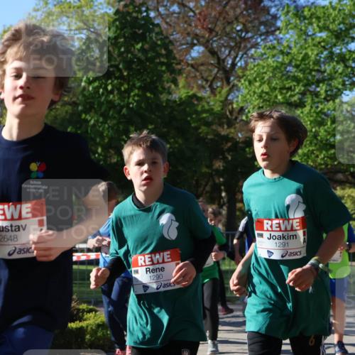 25.04.2025 - Das Zehntel Zöllner http://msf.ph/oto/7673390 26.04.2025 07:43:28 Laufen 2648, 1290, 1291 meine-sportfotos.de