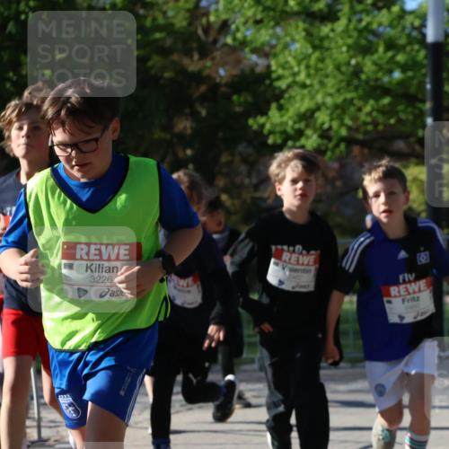 25.04.2025 - Das Zehntel Zöllner http://msf.ph/oto/7673398 26.04.2025 07:43:30 Laufen 3226, 2460 meine-sportfotos.de