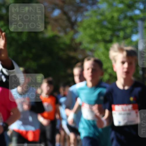 25.04.2025 - Das Zehntel Zöllner http://msf.ph/oto/7673445 26.04.2025 07:43:35 Laufen  meine-sportfotos.de