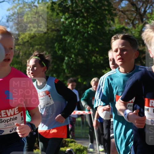 25.04.2025 - Das Zehntel Zöllner http://msf.ph/oto/7673448 26.04.2025 07:43:36 Laufen 3483, 3483, 3106, 88, 2673 meine-sportfotos.de