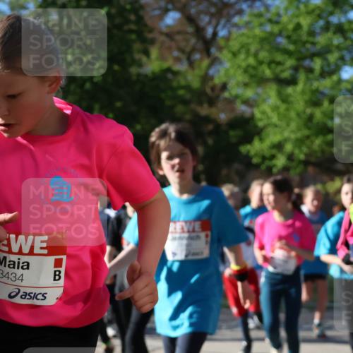 25.04.2025 - Das Zehntel Zöllner http://msf.ph/oto/7673497 26.04.2025 07:43:41 Laufen 3434 meine-sportfotos.de