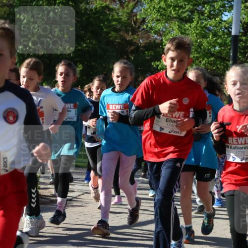 25.04.2025 - Das Zehntel Zöllner http://msf.ph/oto/7673516 26.04.2025 07:43:44 Laufen 108, 31, 1780, 1776, 1775 meine-sportfotos.de