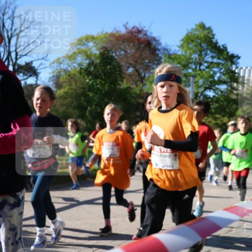 25.04.2025 - Das Zehntel Zöllner http://msf.ph/oto/7673548 26.04.2025 07:43:47 Laufen 00 meine-sportfotos.de