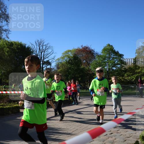 25.04.2025 - Das Zehntel Zöllner http://msf.ph/oto/7673570 26.04.2025 07:43:49 Laufen 3033 meine-sportfotos.de