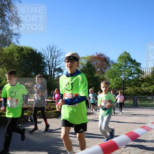 25.04.2025 - Das Zehntel Zöllner http://msf.ph/oto/7673576 26.04.2025 07:43:50 Laufen 3034 meine-sportfotos.de