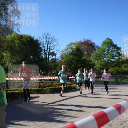 25.04.2025 - Das Zehntel Zöllner http://msf.ph/oto/7673584 26.04.2025 07:43:51 Laufen  meine-sportfotos.de