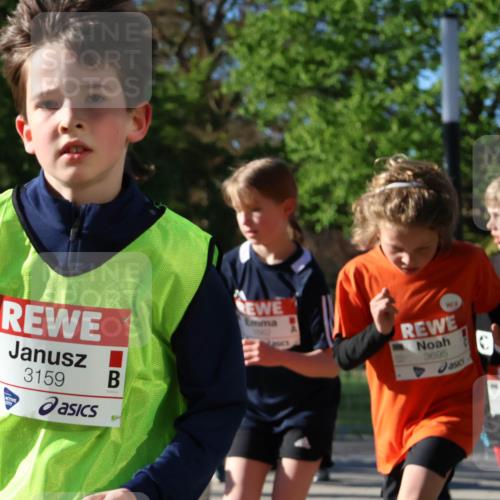 25.04.2025 - Das Zehntel Zöllner http://msf.ph/oto/7673637 26.04.2025 07:43:57 Laufen 3159, 3695 meine-sportfotos.de