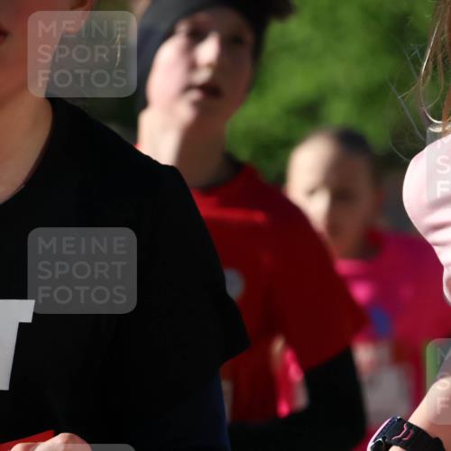 25.04.2025 - Das Zehntel Zöllner http://msf.ph/oto/7673680 26.04.2025 07:44:03 Laufen  meine-sportfotos.de