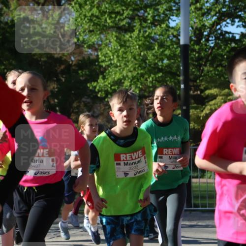 25.04.2025 - Das Zehntel Zöllner http://msf.ph/oto/7673683 26.04.2025 07:44:03 Laufen 3497, 3203, 1459, 08 meine-sportfotos.de