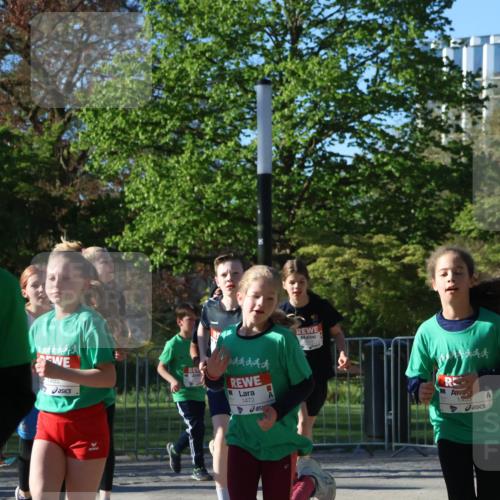 25.04.2025 - Das Zehntel Zöllner http://msf.ph/oto/7673712 26.04.2025 07:44:06 Laufen 1633, 1485, 1472, 11444, 1455 meine-sportfotos.de