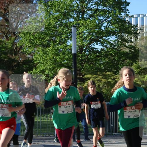 25.04.2025 - Das Zehntel Zöllner http://msf.ph/oto/7673716 26.04.2025 07:44:07 Laufen 2085, 1485, 444, 1472, 1455 meine-sportfotos.de