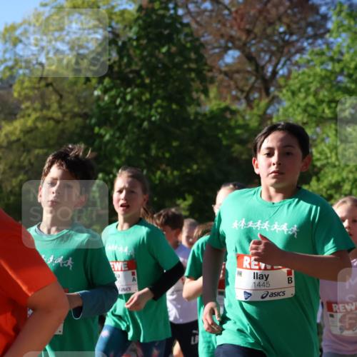 25.04.2025 - Das Zehntel Zöllner http://msf.ph/oto/7673775 26.04.2025 07:44:14 Laufen 3723, 44444444, 1445, 2899 meine-sportfotos.de