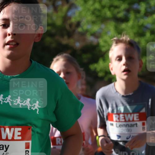 25.04.2025 - Das Zehntel Zöllner http://msf.ph/oto/7673778 26.04.2025 07:44:14 Laufen 2, 1415, 2699 meine-sportfotos.de