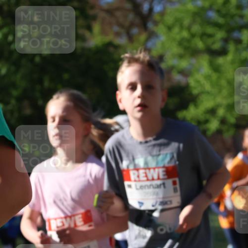 25.04.2025 - Das Zehntel Zöllner http://msf.ph/oto/7673782 26.04.2025 07:44:15 Laufen  meine-sportfotos.de