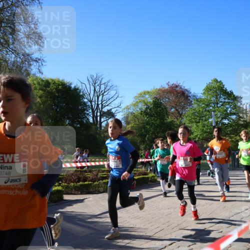 25.04.2025 - Das Zehntel Zöllner http://msf.ph/oto/7673810 26.04.2025 07:44:18 Laufen 3748, 8 meine-sportfotos.de