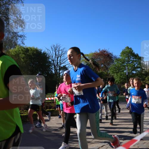 25.04.2025 - Das Zehntel Zöllner http://msf.ph/oto/7673878 26.04.2025 07:44:29 Laufen  meine-sportfotos.de