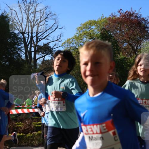 25.04.2025 - Das Zehntel Zöllner http://msf.ph/oto/7673883 26.04.2025 07:44:30 Laufen 1399, 871 meine-sportfotos.de