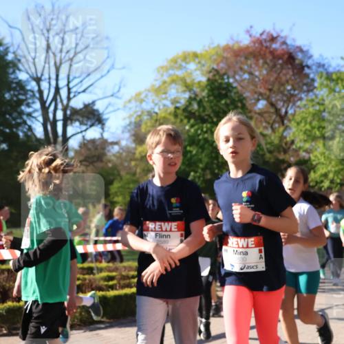 25.04.2025 - Das Zehntel Zöllner http://msf.ph/oto/7673890 26.04.2025 07:44:31 Laufen 2589, 2630 meine-sportfotos.de