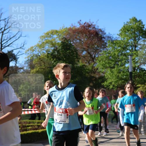 25.04.2025 - Das Zehntel Zöllner http://msf.ph/oto/7673898 26.04.2025 07:44:33 Laufen 842, 3089 meine-sportfotos.de