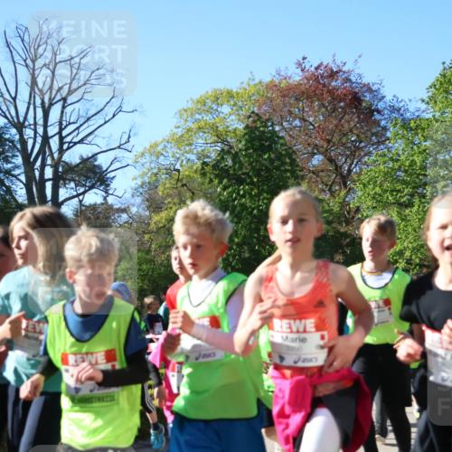 25.04.2025 - Das Zehntel Zöllner http://msf.ph/oto/7673920 26.04.2025 07:44:37 Laufen  meine-sportfotos.de
