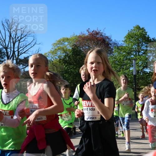25.04.2025 - Das Zehntel Zöllner http://msf.ph/oto/7673921 26.04.2025 07:44:37 Laufen 1516, 3957 meine-sportfotos.de