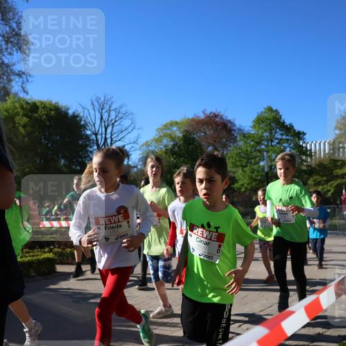 25.04.2025 - Das Zehntel Zöllner http://msf.ph/oto/7673932 26.04.2025 07:44:39 Laufen 1701, 3005 meine-sportfotos.de