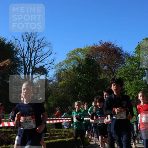 25.04.2025 - Das Zehntel Zöllner http://msf.ph/oto/7673977 26.04.2025 07:44:43 Laufen 95, 2609, 1098 meine-sportfotos.de