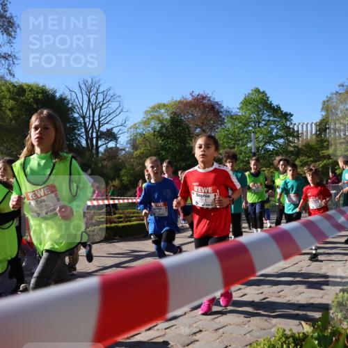 25.04.2025 - Das Zehntel Zöllner http://msf.ph/oto/7674005 26.04.2025 07:44:46 Laufen 2496, 1904 meine-sportfotos.de