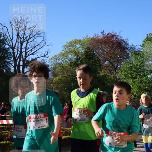 25.04.2025 - Das Zehntel Zöllner http://msf.ph/oto/7674023 26.04.2025 07:44:48 Laufen 1617, 1619, 5 meine-sportfotos.de