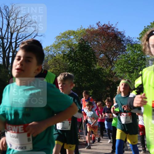 25.04.2025 - Das Zehntel Zöllner http://msf.ph/oto/7674025 26.04.2025 07:44:49 Laufen 9, 2396, 3612 meine-sportfotos.de