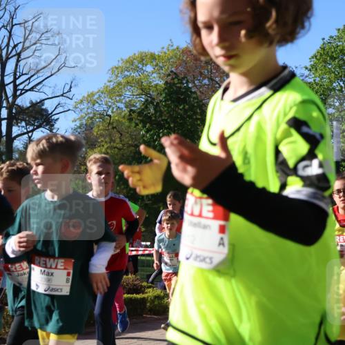 25.04.2025 - Das Zehntel Zöllner http://msf.ph/oto/7674031 26.04.2025 07:44:49 Laufen 3107, 2396, 12 meine-sportfotos.de