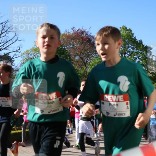 25.04.2025 - Das Zehntel Zöllner http://msf.ph/oto/7674056 26.04.2025 07:44:52 Laufen 1105, 1296, 1297 meine-sportfotos.de