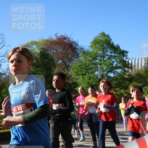 25.04.2025 - Das Zehntel Zöllner http://msf.ph/oto/7674065 26.04.2025 07:44:53 Laufen  meine-sportfotos.de