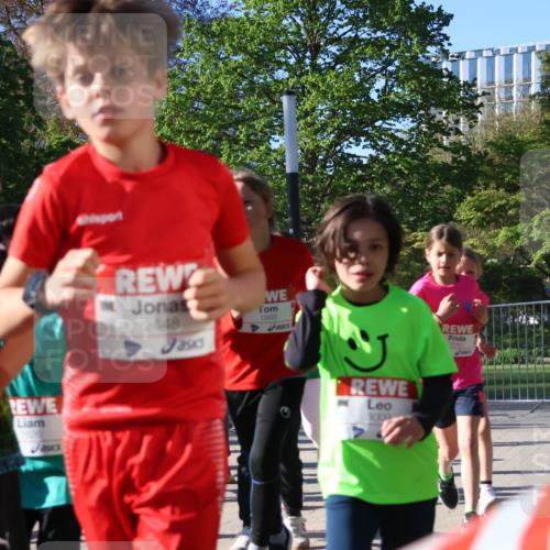 25.04.2025 - Das Zehntel Zöllner http://msf.ph/oto/7674316 26.04.2025 07:45:24 Laufen 2461, 2448, 1668, 325103, 3009, 3342 meine-sportfotos.de