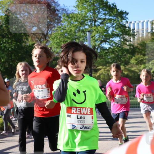 25.04.2025 - Das Zehntel Zöllner http://msf.ph/oto/7674325 26.04.2025 07:45:25 Laufen 1668, 3009 meine-sportfotos.de
