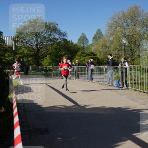 25.04.2025 - Das Zehntel Zöllner http://msf.ph/oto/7674347 26.04.2025 08:40:19 Laufen  meine-sportfotos.de