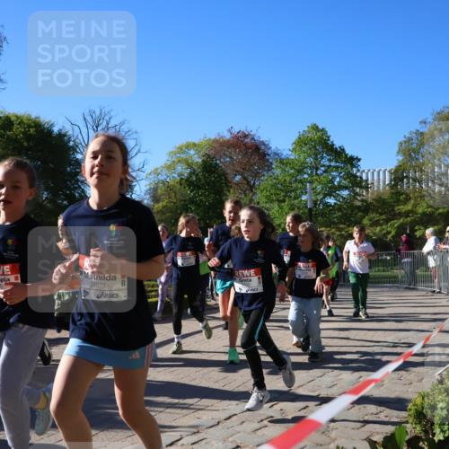 25.04.2025 - Das Zehntel Zöllner http://msf.ph/oto/7674360 26.04.2025 07:45:28 Laufen 2605, 2603 meine-sportfotos.de