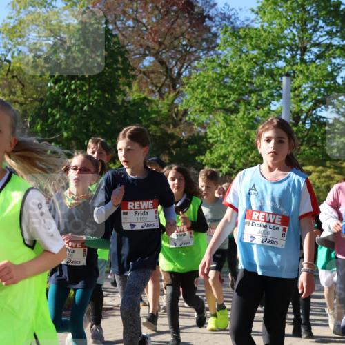 25.04.2025 - Das Zehntel Zöllner http://msf.ph/oto/7674400 26.04.2025 07:45:33 Laufen 3581, 58, 3096, 1159, 2003 meine-sportfotos.de