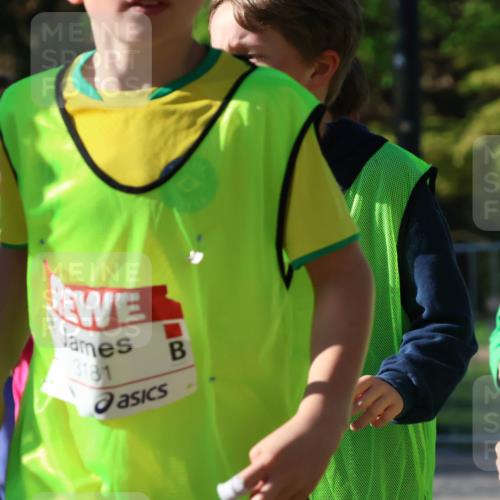 25.04.2025 - Das Zehntel Zöllner http://msf.ph/oto/7674439 26.04.2025 07:45:37 Laufen 3181 meine-sportfotos.de