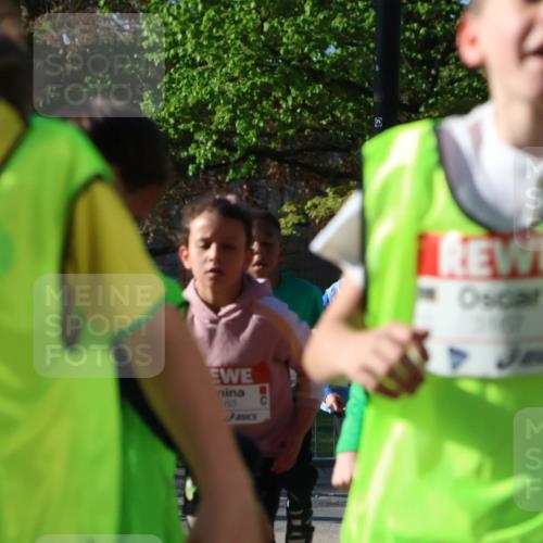 25.04.2025 - Das Zehntel Zöllner http://msf.ph/oto/7674442 26.04.2025 07:45:38 Laufen 363 meine-sportfotos.de