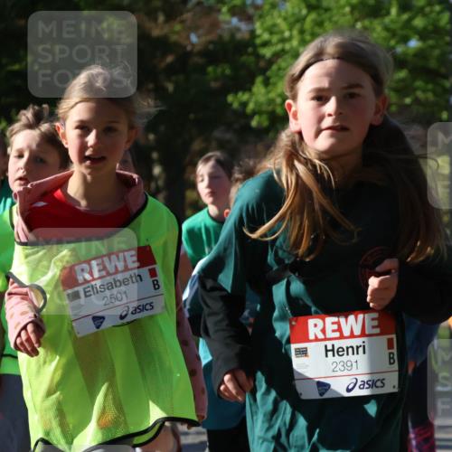 25.04.2025 - Das Zehntel Zöllner http://msf.ph/oto/7674481 26.04.2025 07:45:43 Laufen 2501, 2391, 3263 meine-sportfotos.de