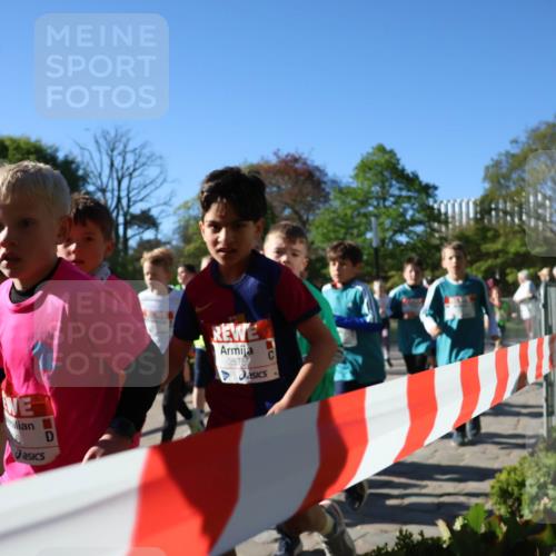 25.04.2025 - Das Zehntel Zöllner http://msf.ph/oto/7674529 26.04.2025 07:45:46 Laufen 2575 meine-sportfotos.de